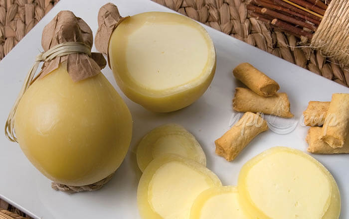 сыр качокавалло рецепт сыровара. recept syra caciocavallo. сыр качокавалло рецепт сыровара фото. сыр качокавалло рецепт сыровара-recept syra caciocavallo. картинка сыр качокавалло рецепт сыровара. картинка recept syra caciocavallo. В переводе с итальянского слово означает «верхом на коне». Мало, что может связывать название с сыром, но мы познакомимся с его историей. Тогда мы узнаем тайну его имени.